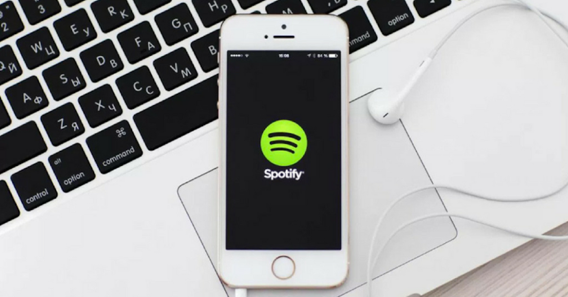 18 Spotify Podcasts That Are Better Than Radio Talk Shows