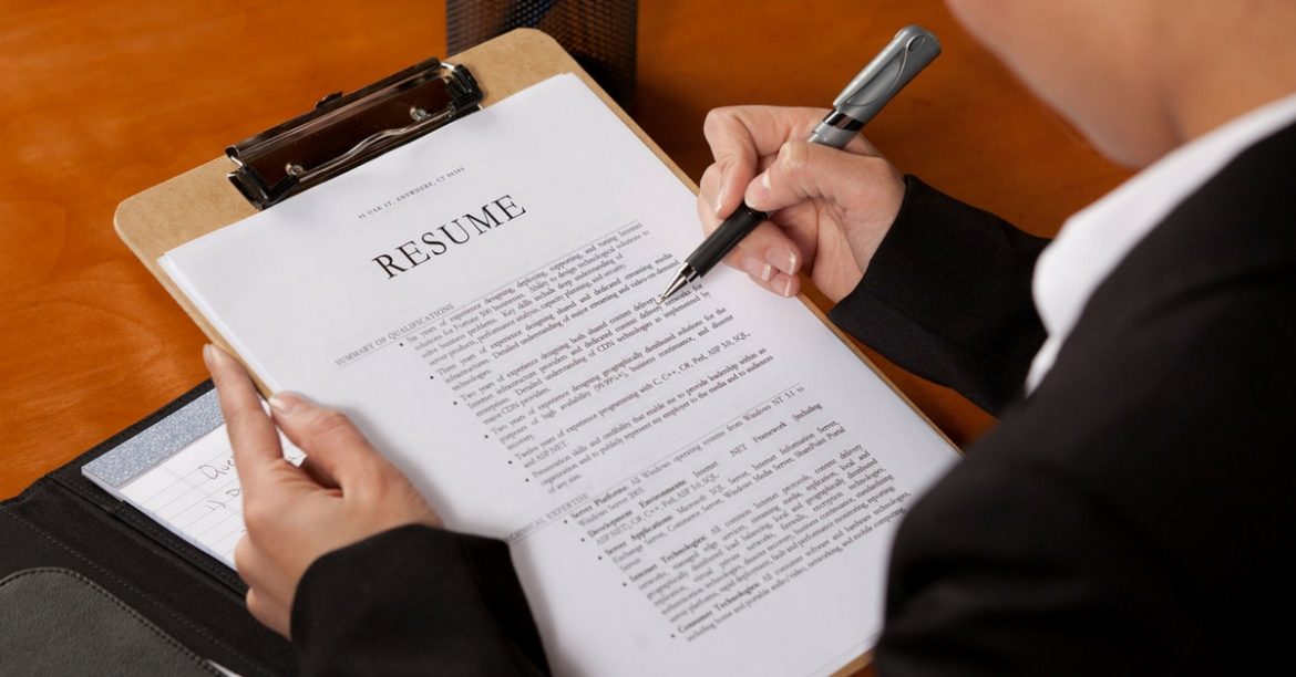 6 Myths about writing resume that you should know!
