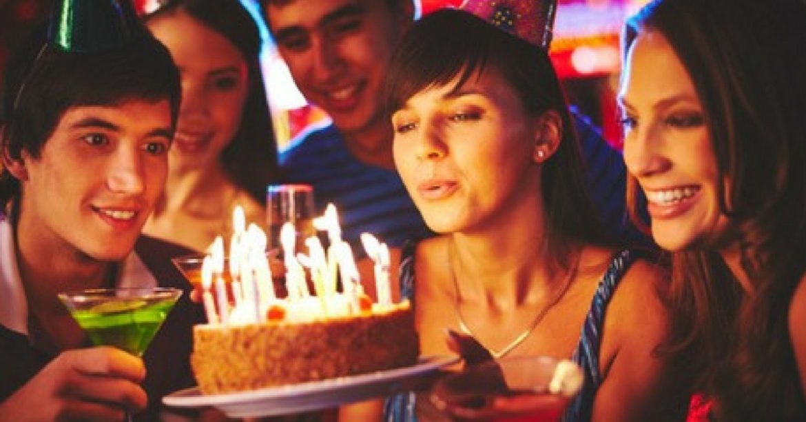 7 Awkward Moments You Experience During Your Birthday