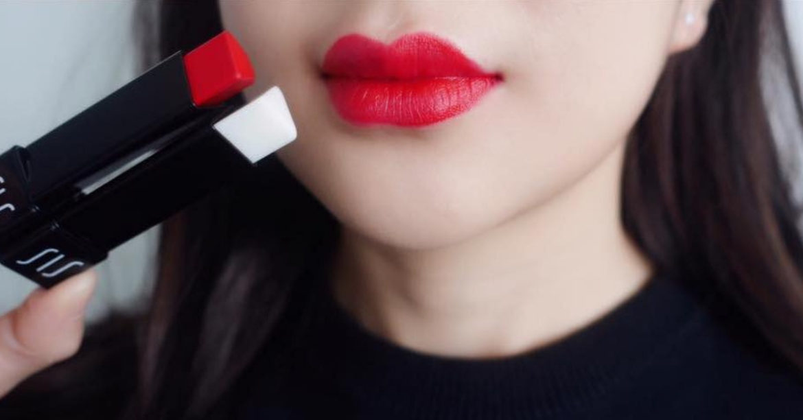 Lipstick Is Beyond Skin Deep. Here Are 5 Reasons Why Every Girl Needs One In Their Bag
