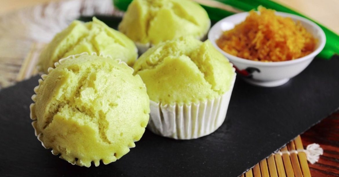 Air Fried Pandan Muffins?! Say What??