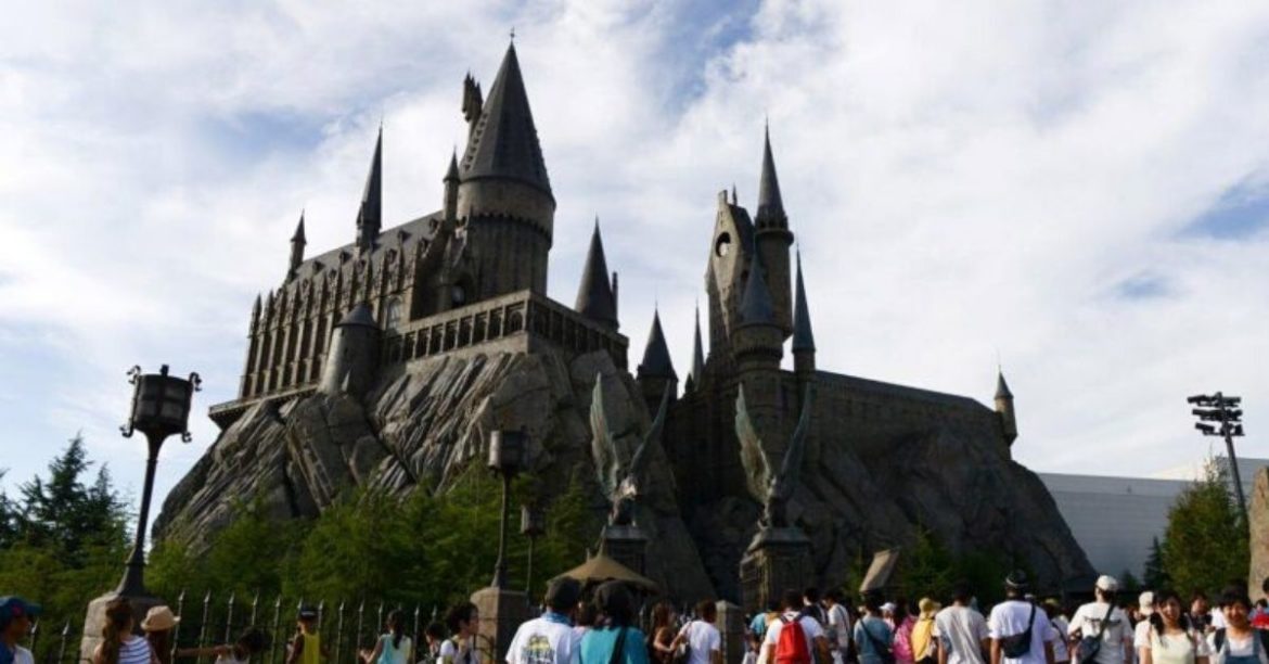 There Is A Harry Potter Theme Park That Will Be Opening In Tokyo, Japan 2023!