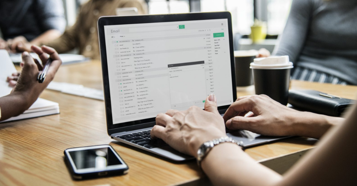 7 TYPES OF PASSIVE-AGGRESSIVE EMAILS, HOW MANY OF THEM ARE YOU GUILTY OF?