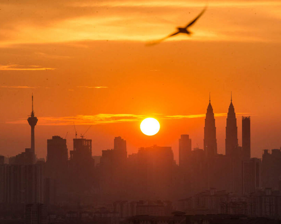 MALAYSIA TO EXPERIENCE PROLONGED HOT WEATHER UNTIL AUGUST