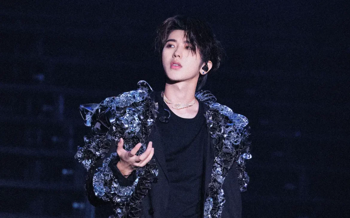 CHINESE IDOL CAI XUKUN APOLOGISES FOR THE SEX SCANDAL AND SAYS HE DIDN’T FORCE HIS EX-GIRLFRIEND TO HAVE AN ABORTION.